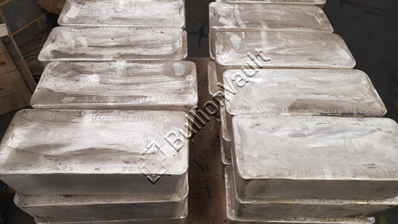 Your free silver is part of a 1,000 Troy ounce wholesale bullion bar like these, made by an LBMA-accredited Good Delivery refinery and stored and insured in market-accredited vaults. Your free silver is part of a 1,000 Troy ounce wholesale bullion bar like these, made by an LBMA-accredited Good Delivery refinery and stored and insured in market-accredited vaults.